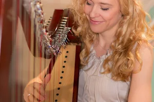 Hochzeitssängerin | Harfe & Gesang | Saja - Die Harfen-Sängerin image