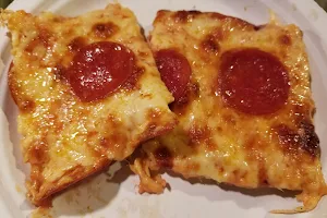 Marlene's Pizza image