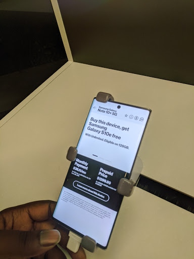 Cell Phone Store «Verizon», reviews and photos, 3419 W Century Blvd, Inglewood, CA 90303, USA