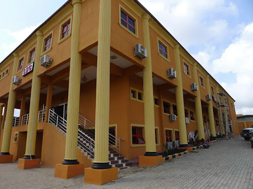 LBC, Sagamu, Sagamu, Nigeria, Park, state Ogun