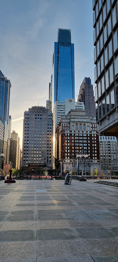 Shopping Mall «The Market and Shops at Comcast Center», reviews and photos, 1701 John F Kennedy Blvd #300, Philadelphia, PA 19103, USA