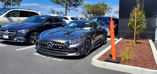 Mercedes Benz Dealer «Mercedes-Benz of San Francisco», reviews and photos, 500 8th St, San Francisco, CA 94103, USA