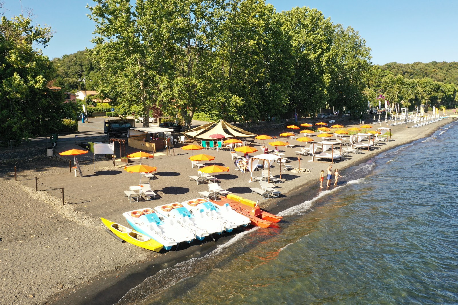 Foto von Lido Dei Cigni Strand mit brauner sand Oberfläche