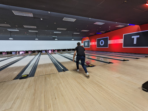 Bowling Alley «Bowlero Commack», reviews and photos, 2183 Jericho Turnpike, Commack, NY 11725, USA