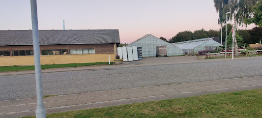 Lindvig Greenhouse