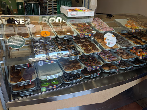 Bakery «Krispy Kreme Doughnuts», reviews and photos, 3607 E Bell Rd A, Phoenix, AZ 85032, USA