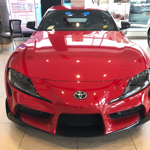 Toyota Dealer «Sunrise Toyota», reviews and photos, 3984 Sunrise Hwy, Oakdale, NY 11769, USA