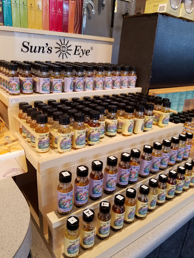 Gift Shop «Headlines Boutique», reviews and photos, 37 E Hollis St, Nashua, NH 03060, USA