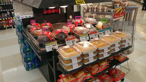 Supermarket «Lucky», reviews and photos, 200 Country Club Gate Center, Pacific Grove, CA 93950, USA