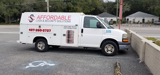 Locksmith «Affordable Lock & Security Solutions - Tampa», reviews and photos, 13908 N Florida Ave, Tampa, FL 33613, USA