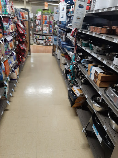 Pet Supply Store «Petco Animal Supplies», reviews and photos, 8500 Henry Ave #10, Philadelphia, PA 19128, USA