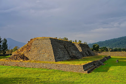 Zona Arqueológica de Ihuatzio