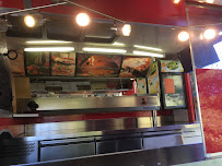 Atmosphère du Pizzeria Camion Pizza grizzly à emporter à La Cadière-d'Azur - n°1