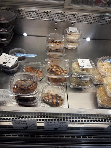 Grocery Store «The Hills Market», reviews and photos, 7860 Olentangy River Rd, Columbus, OH 43235, USA