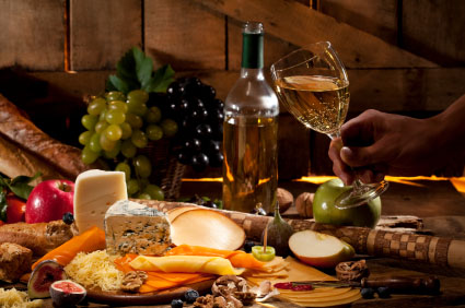 Wine Bar «Mouse Trap Cafe Wine and Cheese Bar, Full Bar», reviews and photos, 203 Broadway, Amityville, NY 11701, USA