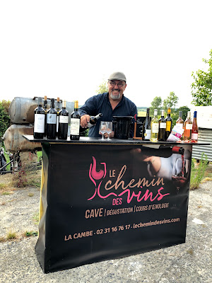 Le Chemin Des Vins à La Cambe