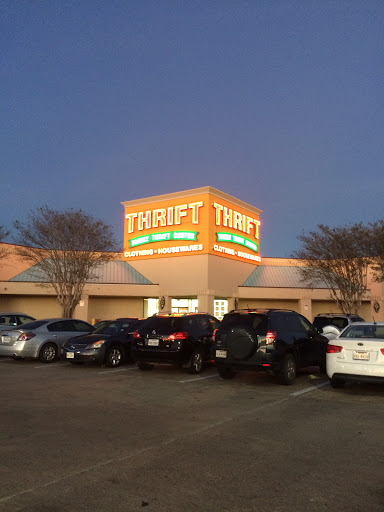 Used Clothing Store «Family Thrift Center Outlet», reviews and photos, 6769 S Texas 6, Houston, TX 77083, USA