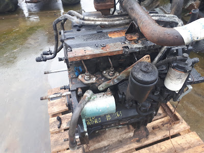 TRACTO PIECES 22 à Pédernec