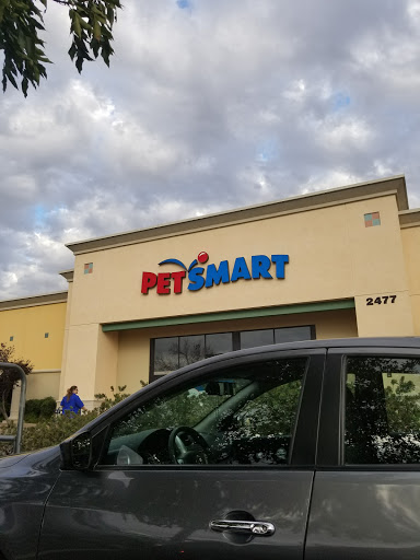 Pet Supply Store «PetSmart», reviews and photos, 2477 Naglee Rd, Tracy, CA 95304, USA