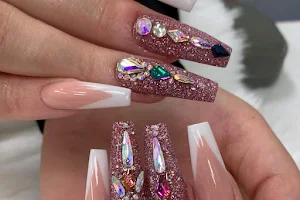 Luxury Nails Spa image