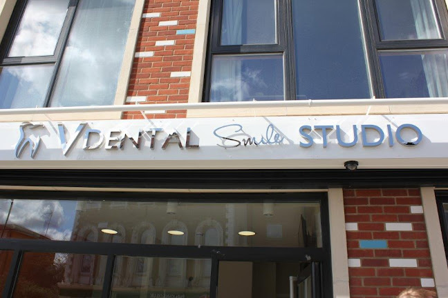 VDental Smile Studio - London