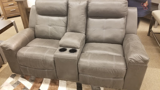 Furniture Store «Ashley HomeStore», reviews and photos, 905 Perimeter Dr, Schaumburg, IL 60173, USA