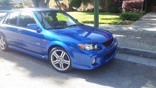 White Oaks Auto Body image