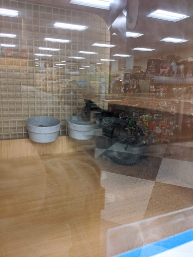 Pet Supply Store «Petco Animal Supplies», reviews and photos, 333 S State St a, Lake Oswego, OR 97034, USA