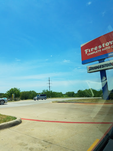 Tire Shop «Firestone Complete Auto Care», reviews and photos, 1001 Bridgewood Dr, Fort Worth, TX 76112, USA