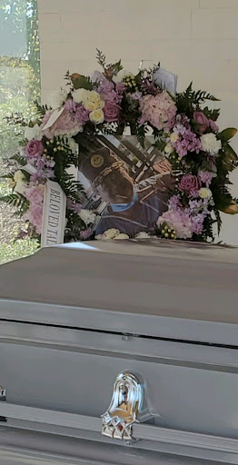 Florist «Stems Florist», reviews and photos, 637 Merchant St, Vacaville, CA 95688, USA