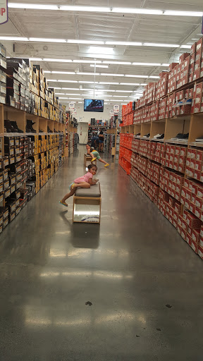 Used Car Dealer «Century Auto Sport», reviews and photos, 7854 Sepulveda Blvd, Van Nuys, CA 91405, USA