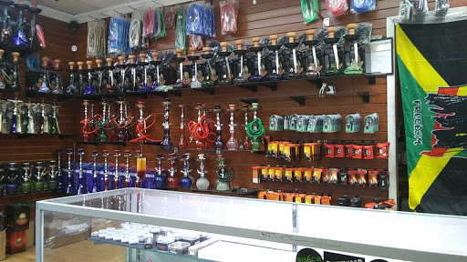 Tobacco Shop «3D SMOKE SHOP», reviews and photos, 7200 Glenview Dr, Richland Hills, TX 76180, USA