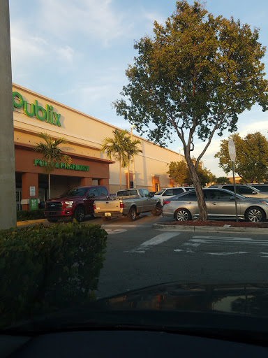 Supermarket «Publix Super Market at Hialeah», reviews and photos, 155 E 2nd Ave, Hialeah, FL 33010, USA