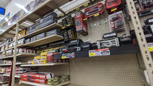 Hardware Store «Harbor Freight Tools», reviews and photos, 6808 W Greenfield Ave, West Allis, WI 53214, USA