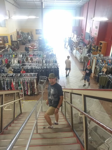 Thrift Store «KARM Stores», reviews and photos, 10612 Kingston Pike, Knoxville, TN 37922, USA