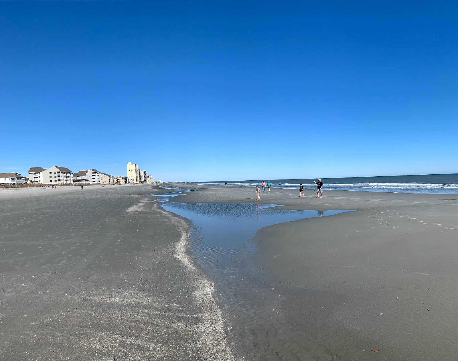 Garden City Pier beach 🏖️ South Carolina, United States - detailed  features, map, photos, image size:1600x1263