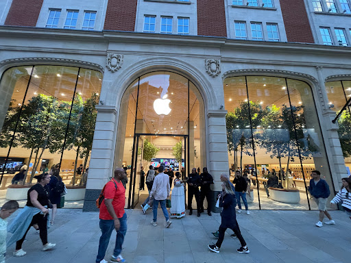 Apple Brompton Road