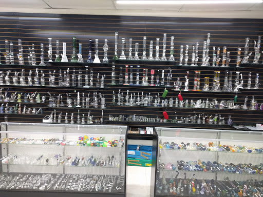 Tobacco Shop «Baytown Smoke Shop», reviews and photos, 3620 Garth Rd, Baytown, TX 77521, USA