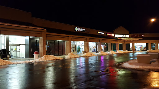 Shopping Mall «Eastgate Shopping Center», reviews and photos, 26270 Gratiot Ave, Roseville, MI 48066, USA