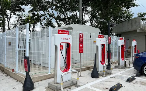 Tesla Supercharger image