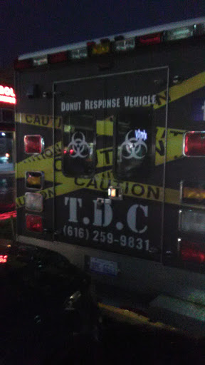 Donut Shop «The Donut Conspiracy», reviews and photos, 1971 E Beltline Ave NE #123, Grand Rapids, MI 49525, USA