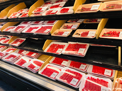 Japanese Grocery Store «Mitsuwa Marketplace», reviews and photos, 595 River Rd, Edgewater, NJ 07020, USA