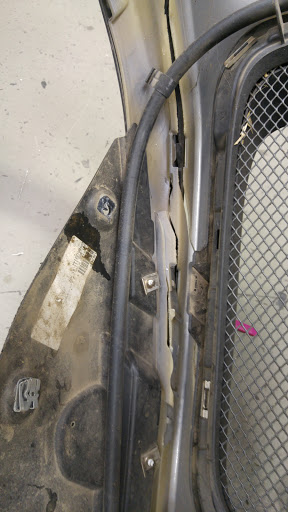 Auto Body Shop «Jake Tomlinson & Co», reviews and photos, 13810 Lincoln Way, Auburn, CA 95603, USA