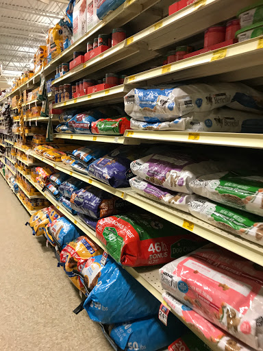 Pet Supply Store «PetSmart», reviews and photos, 3439 Princeton Rd, Hamilton, OH 45011, USA