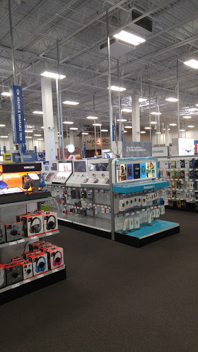Electronics Store «Best Buy», reviews and photos, 15854 South La Grange Road, Orland Park, IL 60462, USA