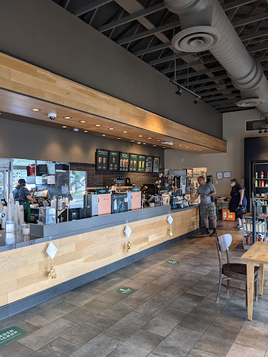 Shopping Mall «Ashland Hanover Shopping Center», reviews and photos, 215 N Washington Hwy, Ashland, VA 23005, USA