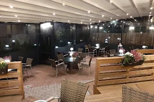 Hotel Restaurant Zum Wacholderhain image