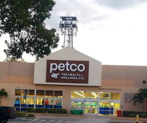 Pet Supply Store «Petco Animal Supplies», reviews and photos, 13741 S Tamiami Trail #2, Fort Myers, FL 33912, USA