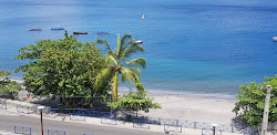 Foto di Plage de Saint-Pierre e l'insediamento