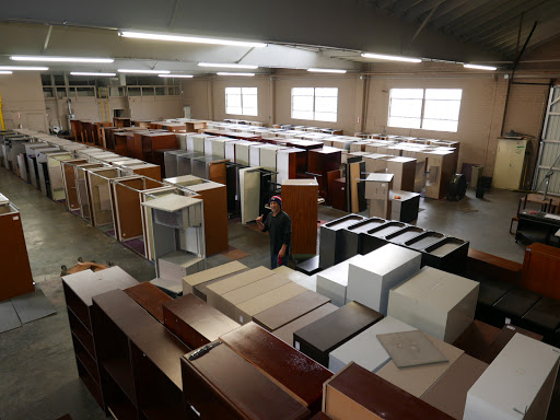 Used Office Furniture Store «TR Trading Company», reviews and photos, 15604 S Broadway, Gardena, CA 90248, USA